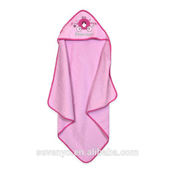 Serviette à capuche 100% coton éponge de couleur rose